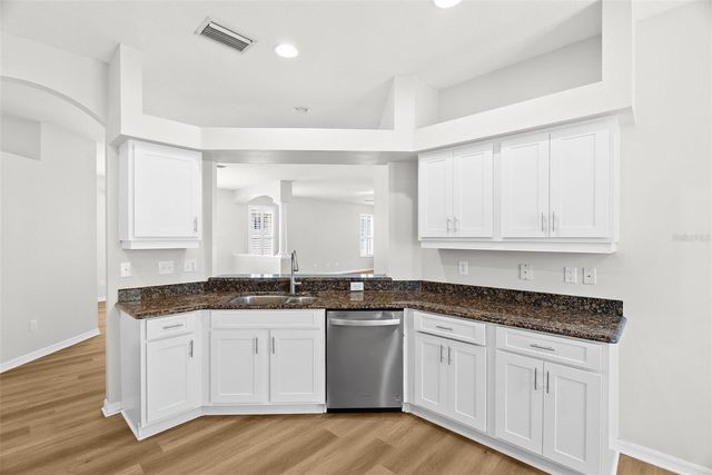 5015 SKY BLUE DRIVE, Lutz, FL 33558