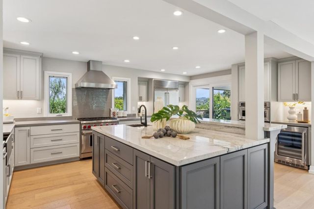 145 Central Avenue, Los Gatos, CA 95030