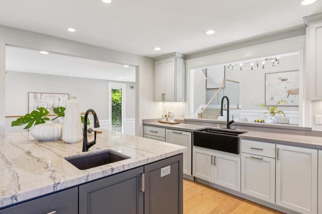145 Central Avenue, Los Gatos, CA 95030