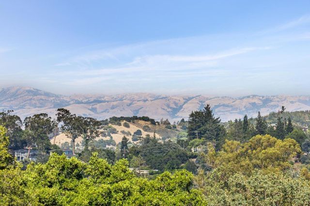 145 Central Avenue, Los Gatos, CA 95030