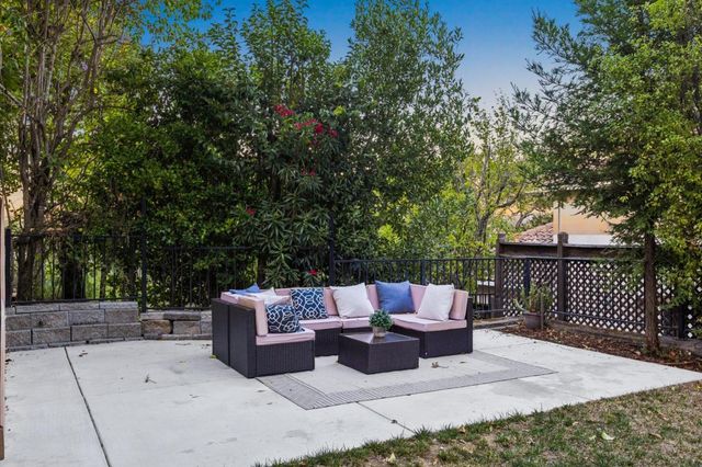 145 Central Avenue, Los Gatos, CA 95030