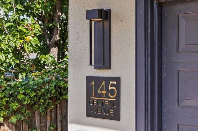 145 Central Avenue, Los Gatos, CA 95030