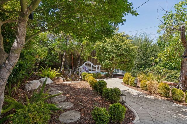 145 Central Avenue, Los Gatos, CA 95030