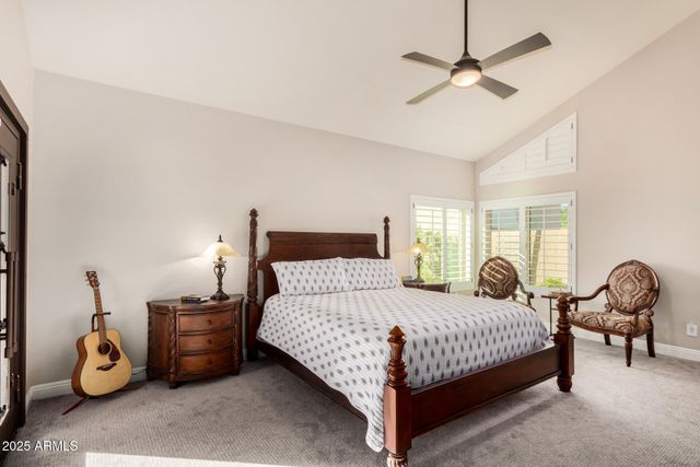 10303 E CARON Street, Scottsdale, AZ 85258