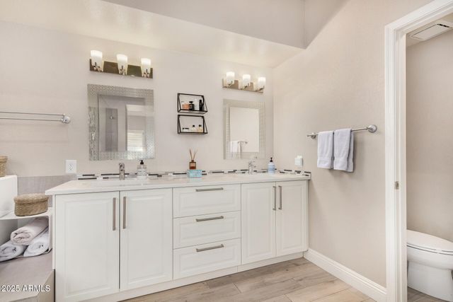 10303 E CARON Street, Scottsdale, AZ 85258