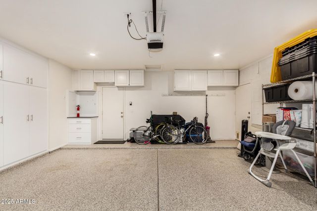 10303 E CARON Street, Scottsdale, AZ 85258