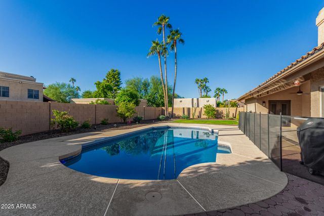 10303 E CARON Street, Scottsdale, AZ 85258