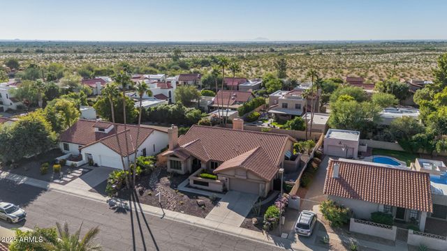 10303 E CARON Street, Scottsdale, AZ 85258