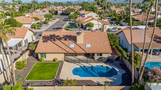 10303 E CARON Street, Scottsdale, AZ 85258