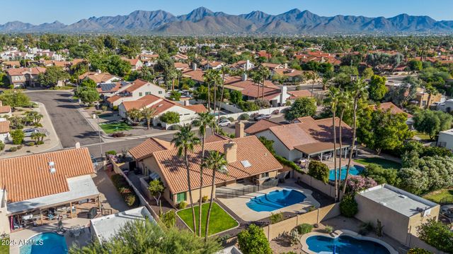 10303 E CARON Street, Scottsdale, AZ 85258