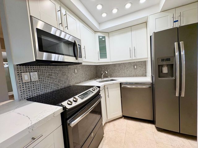 1535 SE 15th Street 109, Fort Lauderdale, FL 33316