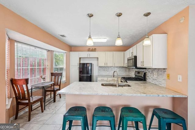3320 Vintage Pointe Court, Lawrenceville, GA 30044