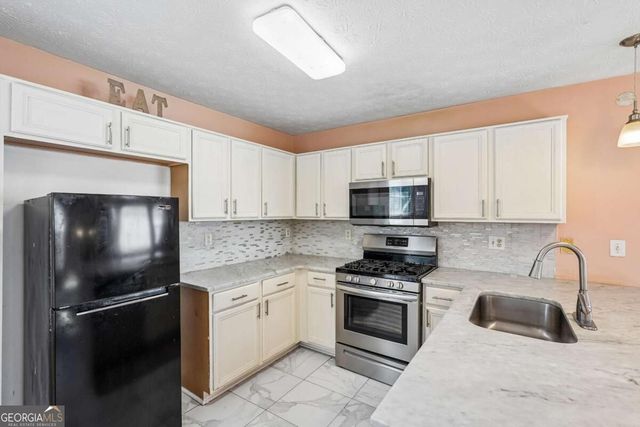 3320 Vintage Pointe Court, Lawrenceville, GA 30044