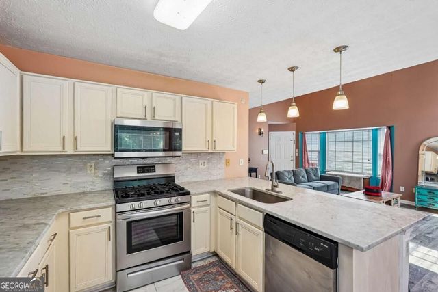 3320 Vintage Pointe Court, Lawrenceville, GA 30044