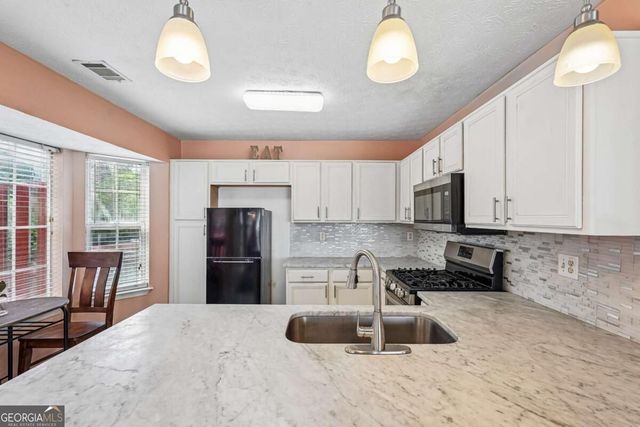3320 Vintage Pointe Court, Lawrenceville, GA 30044