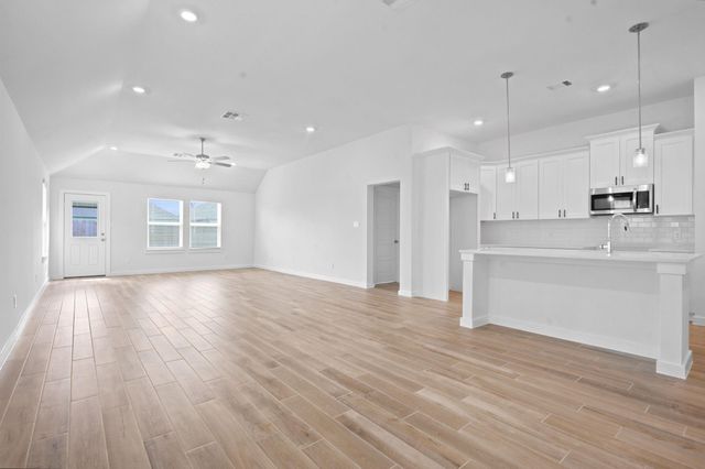 13322 Hayden Peak Drive, Iowa Colony, TX 77583