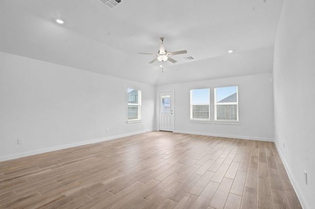 13322 Hayden Peak Drive, Iowa Colony, TX 77583