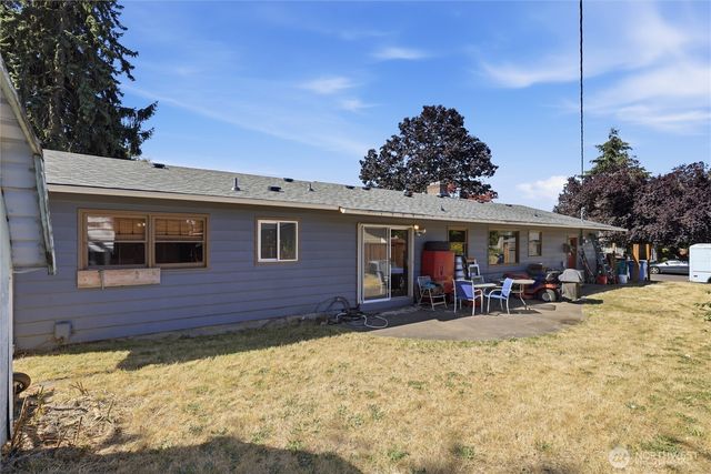 9404 NW 24th Avenue, Vancouver, WA 98665