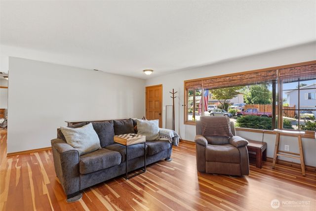 9404 NW 24th Avenue, Vancouver, WA 98665