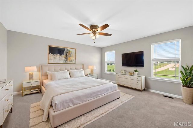 136 Katiemist Drive, St Peters, MO 63376
