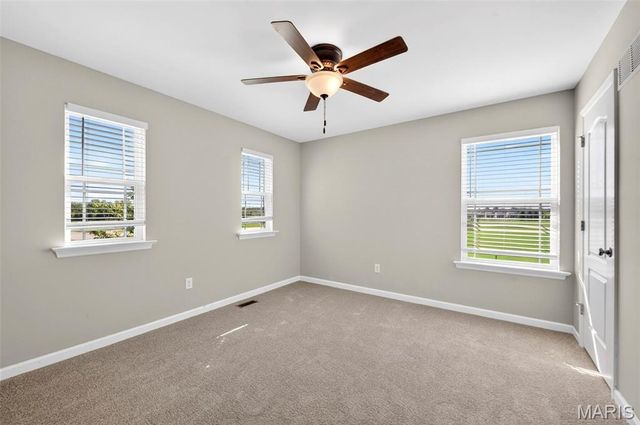 136 Katiemist Drive, St Peters, MO 63376