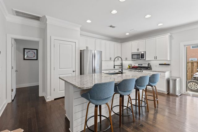 4984 Jenkins Avenue, North Charleston, SC 29405