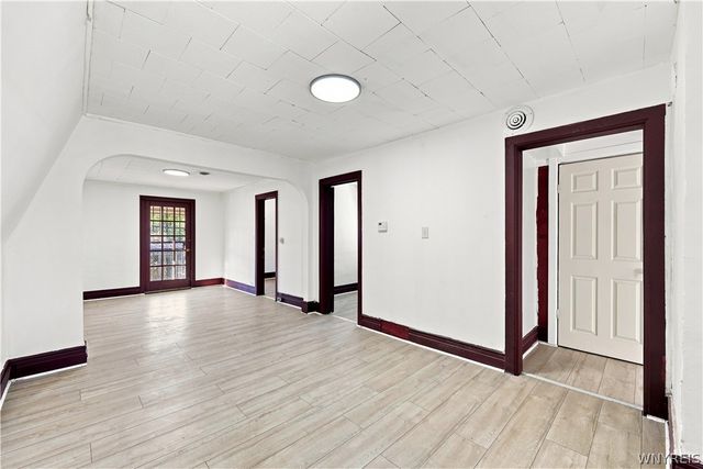 898 Northland Avenue, Buffalo, NY 14215