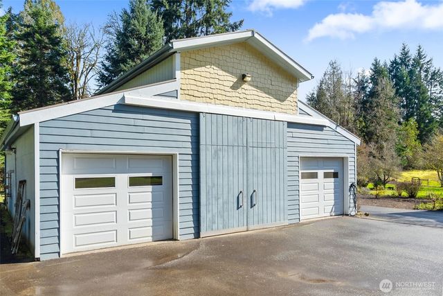 1404 38th Lane NE, Olympia, WA 98506