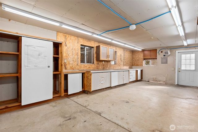 1404 38th Lane NE, Olympia, WA 98506