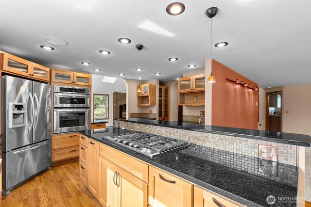 1404 38th Lane NE, Olympia, WA 98506