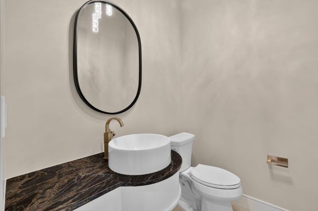 2561 Capetanios Dr, El Dorado Hills, CA 95762