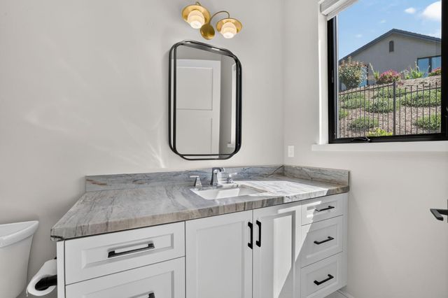2561 Capetanios Dr, El Dorado Hills, CA 95762