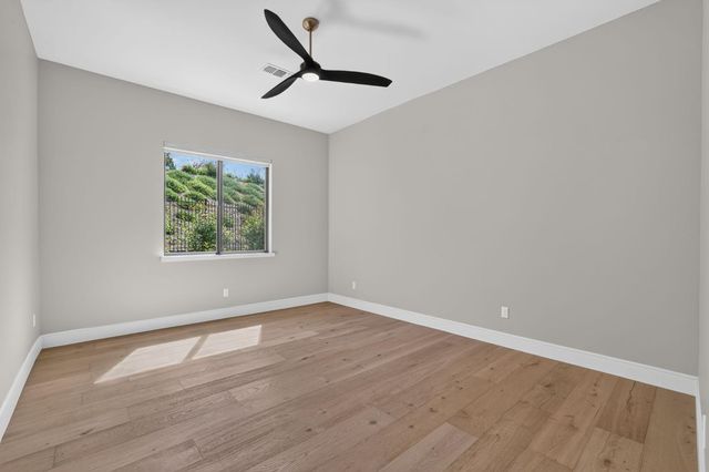 2561 Capetanios Dr, El Dorado Hills, CA 95762