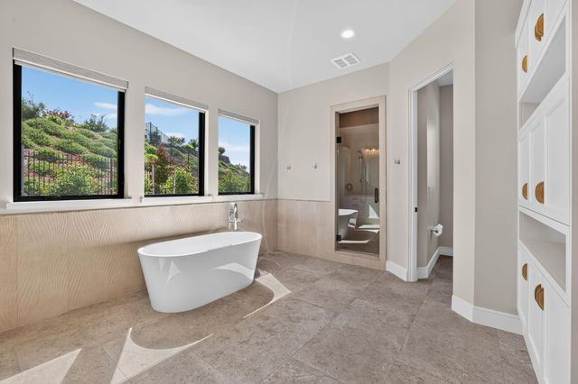 2561 Capetanios Dr, El Dorado Hills, CA 95762