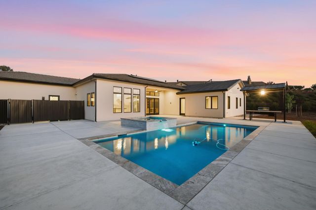 2561 Capetanios Dr, El Dorado Hills, CA 95762