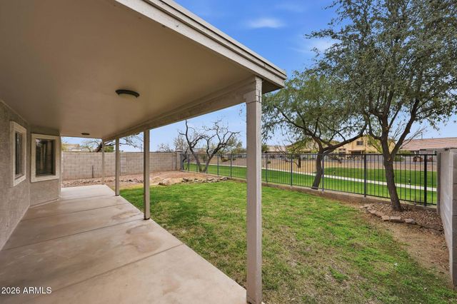 5305 W PECAN Road, Laveen, AZ 85339