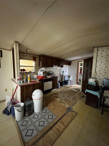 2069 CR 317 12th Street, Palacios, TX 77465