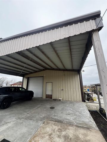 2069 CR 317 12th Street, Palacios, TX 77465