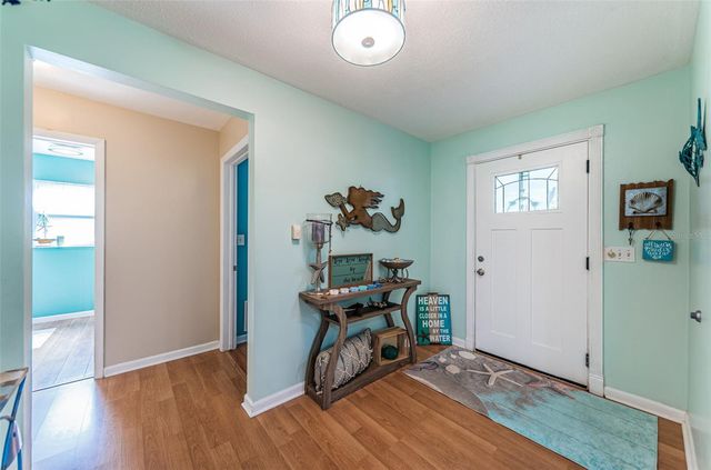 2015 PARK STREET N, St Petersburg, FL 33710