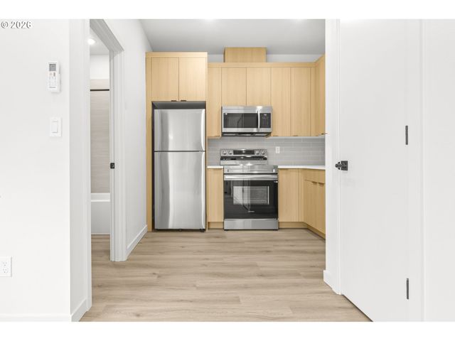 4690 N Congress Ave, Portland, OR 97217