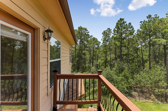 138 Papawai DR, Bastrop, TX 78602