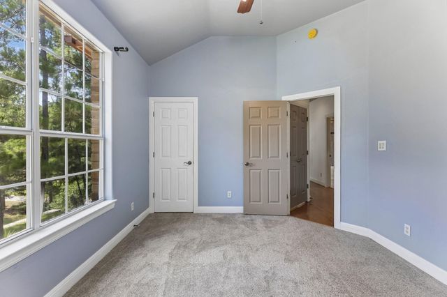 138 Papawai DR, Bastrop, TX 78602