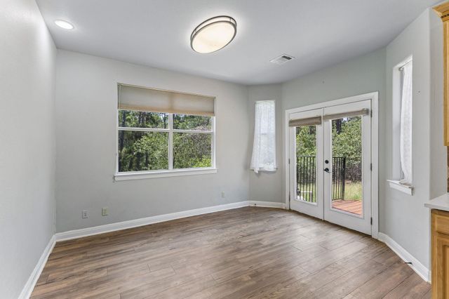 138 Papawai DR, Bastrop, TX 78602