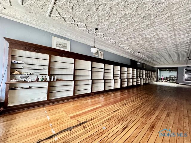 123 N Michigan Avenue, Edgerton, OH 43517