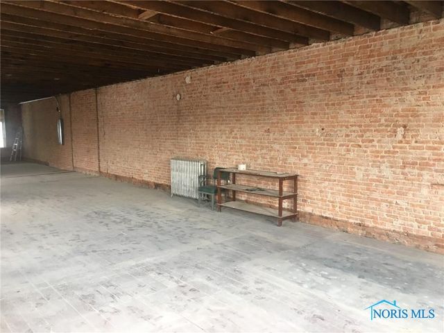 123 N Michigan Avenue, Edgerton, OH 43517