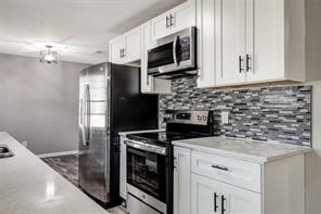 331 Merribrook Trail, Duncanville, TX 75116