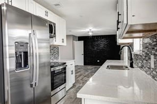 331 Merribrook Trail, Duncanville, TX 75116