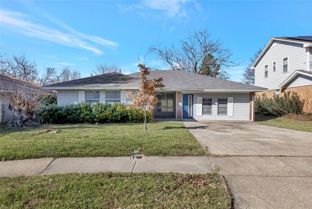 331 Merribrook Trail, Duncanville, TX 75116