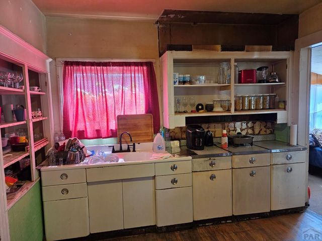 1430 E 8th St, Pueblo, CO 81001