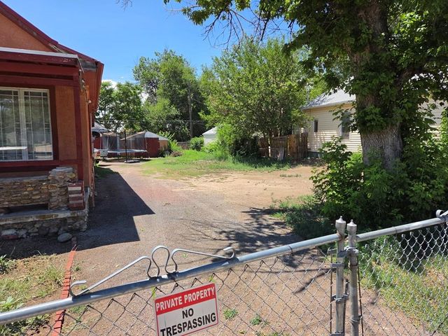 1430 E 8th St, Pueblo, CO 81001